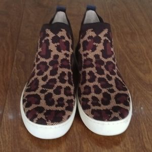 Women's Rothy's high top sneakers. Size 10.
